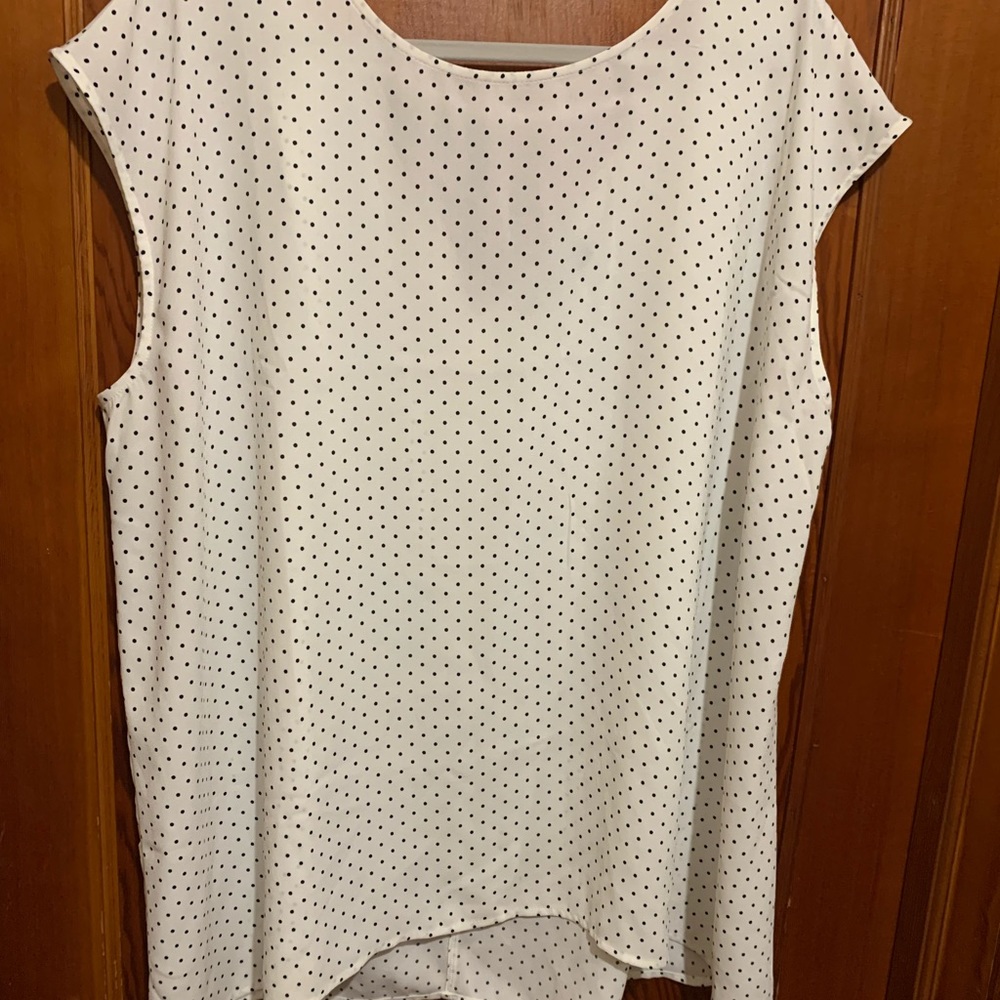 White with black polka dot low high shirt new with tags #nwt